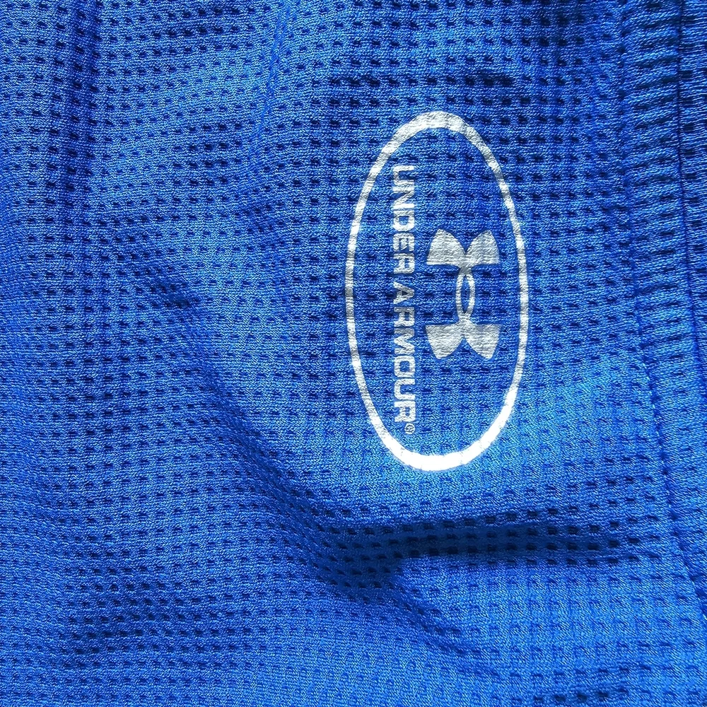 Under Armour Bright Blue Thermal Top Youth MD Loose Fit